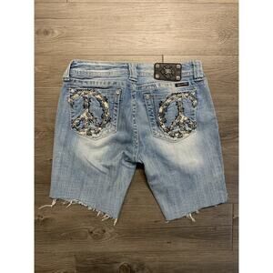 Miss Me Jeans Studded Bedazzled Embroidered Flare Leg Y2k Rare Sz 31 Hippie Jort